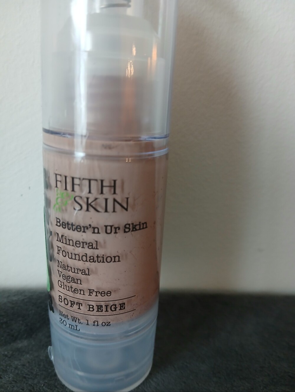 Fifth & Skin Better'n Ur Skin Liquid Foundation- Soft Beige- New/Sealed